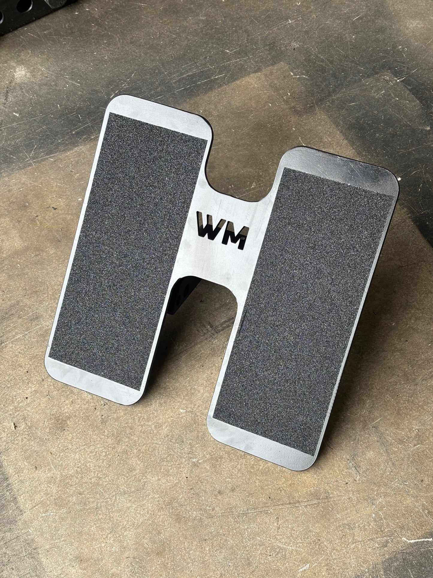 Low Row Foot Plate