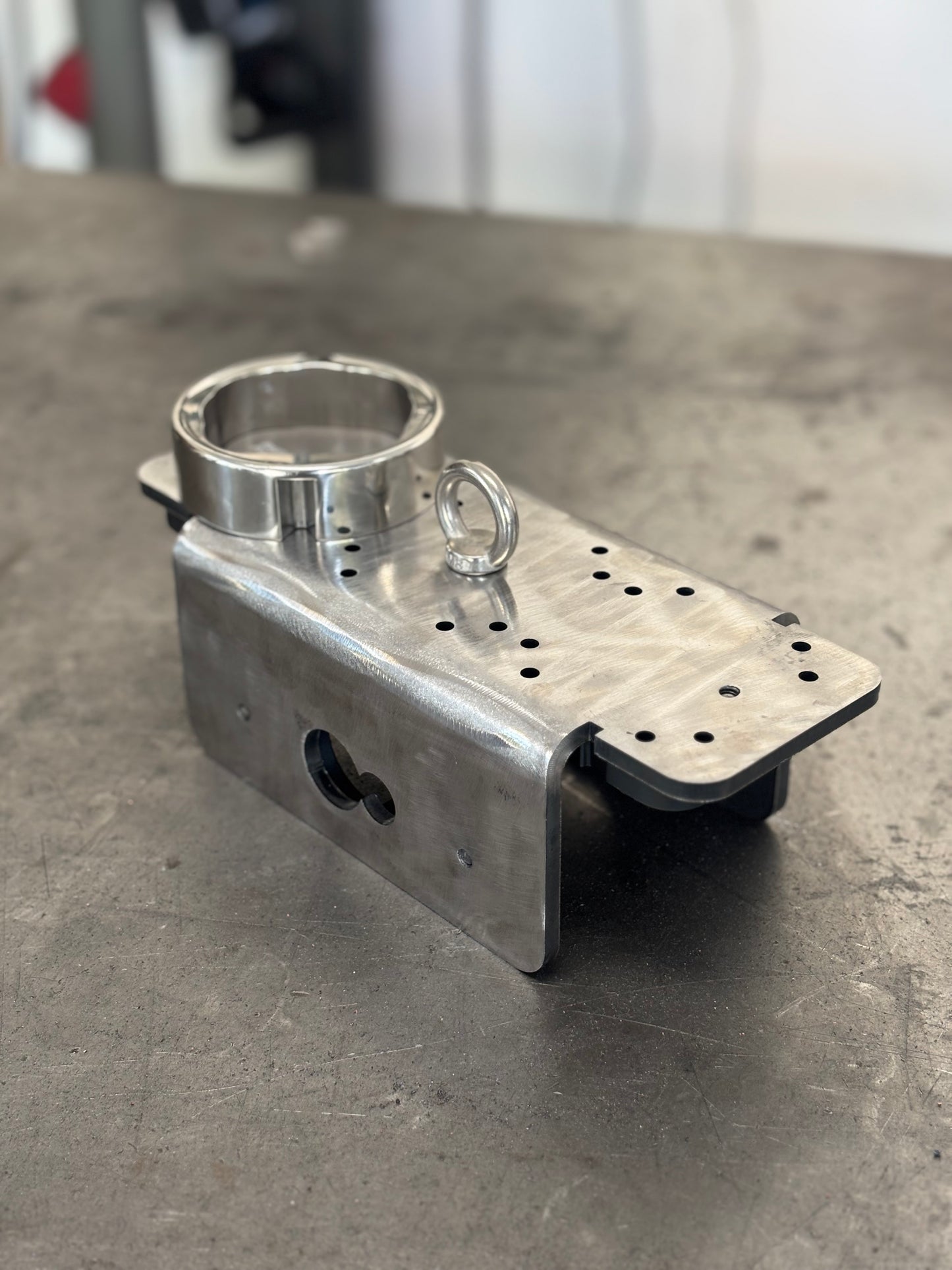 Trinity Voltra Mount